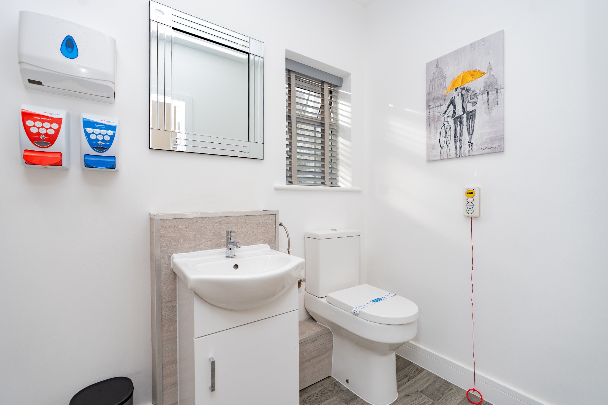 Hunters Lodge Care Home - Image 12