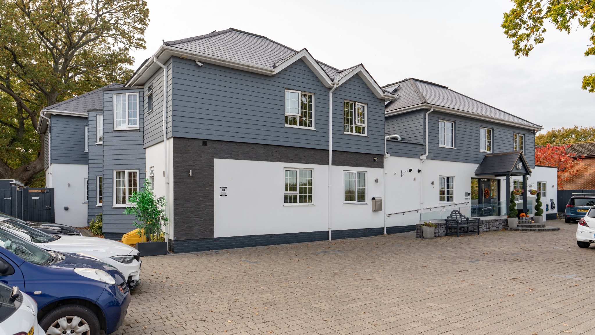 Hunters Lodge Care Home - Image 17