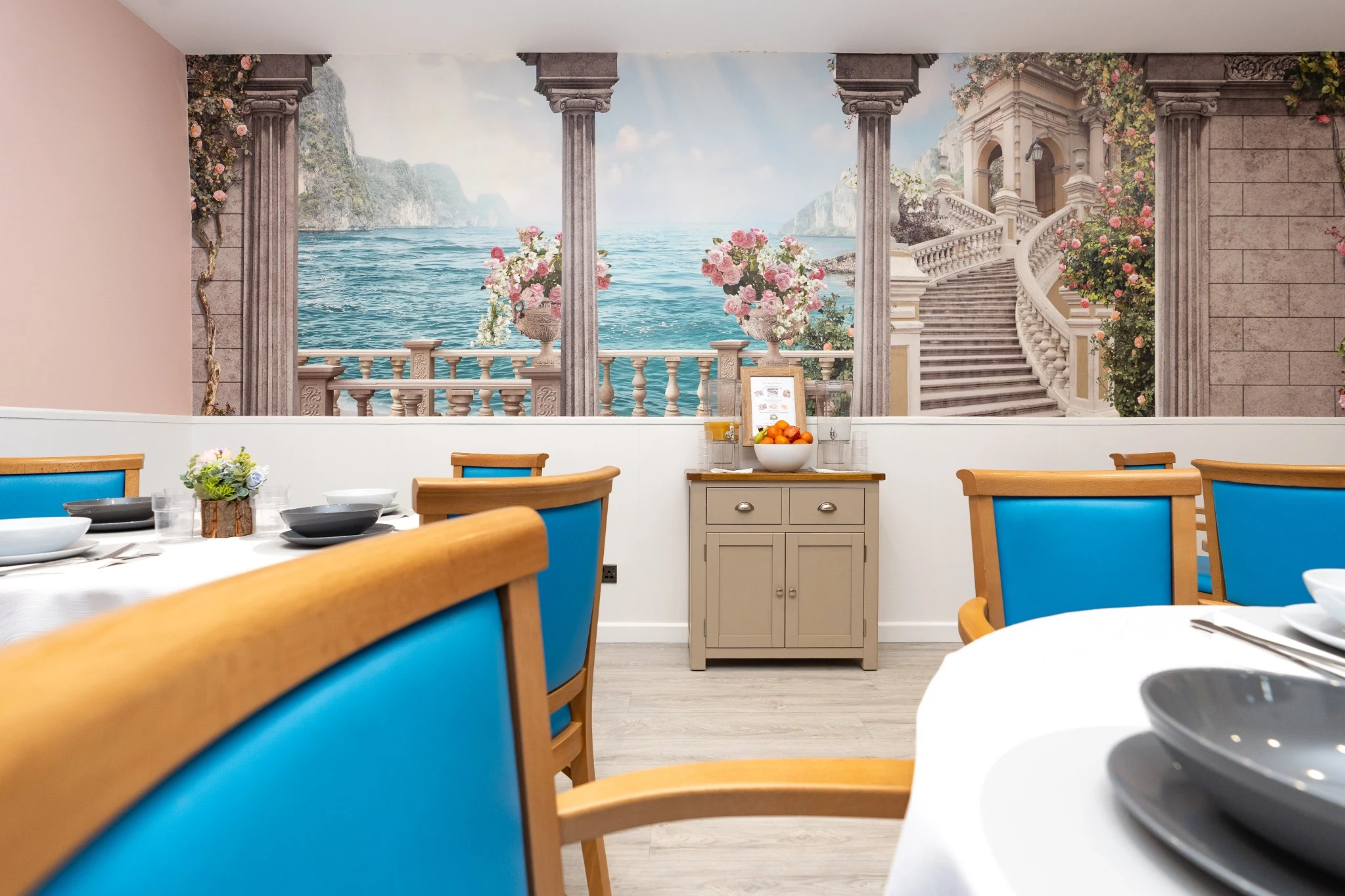 Shedfield Lodge Care Home - Dining Detail